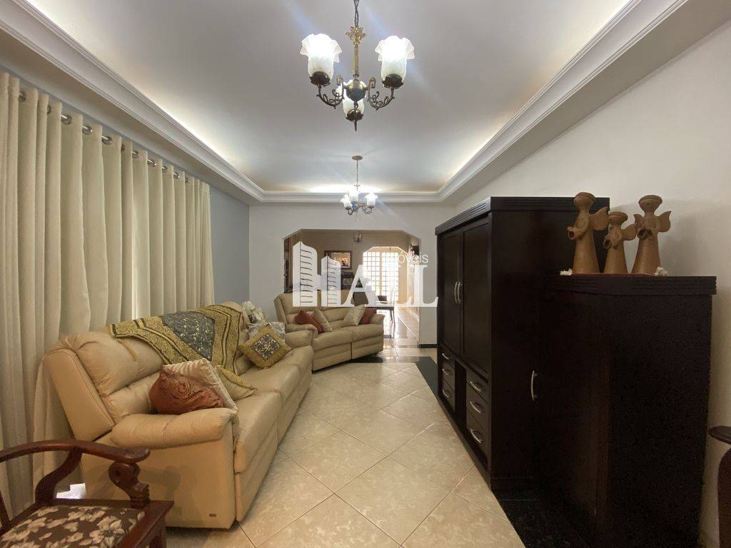 Casa para venda - Vila Aurora São José do Rio Preto - 5 dorms