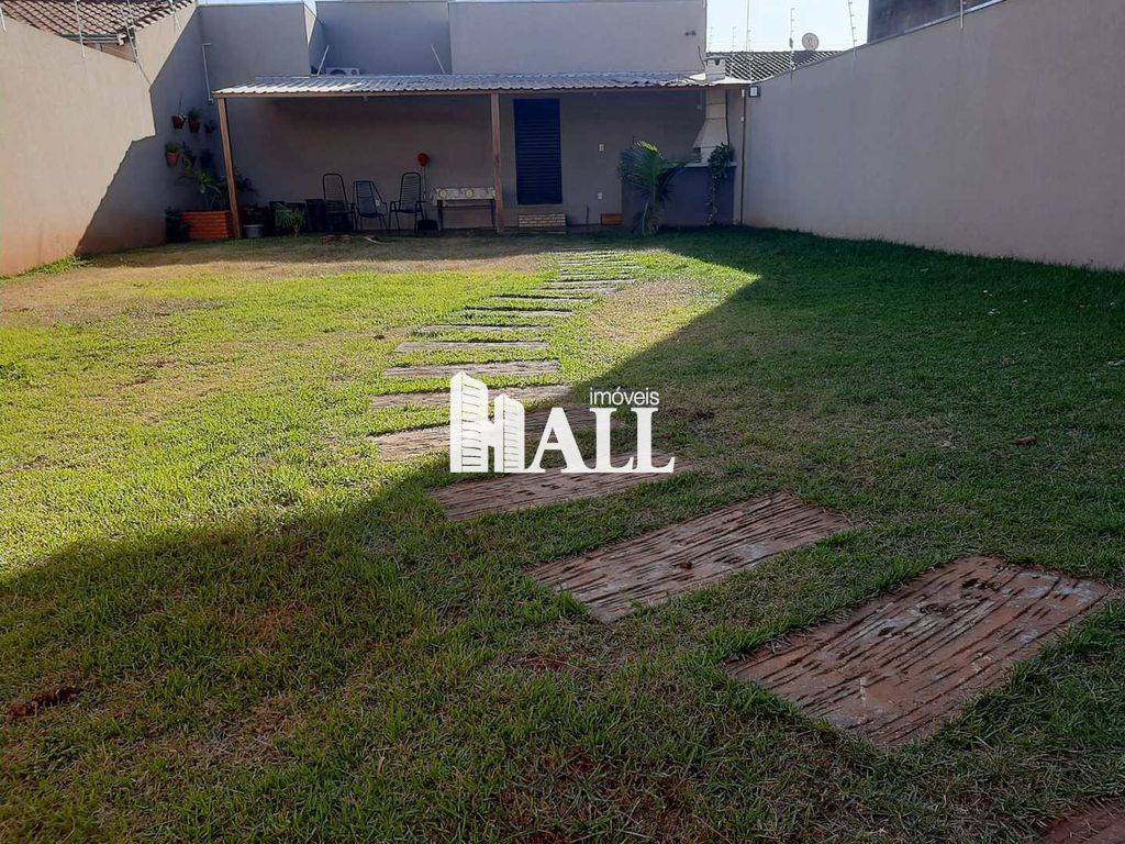 Casa para venda - Residencial Regissol I Mirassol - 3 dorms