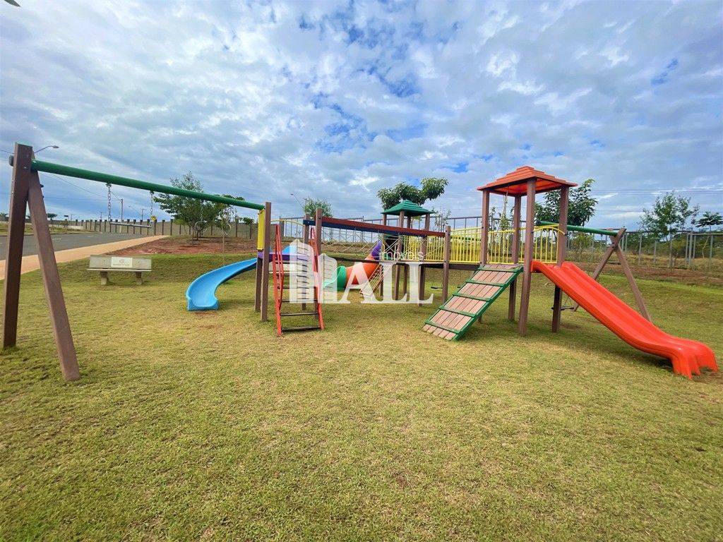 Terreno em condomínio para venda -   - 0 dorms
