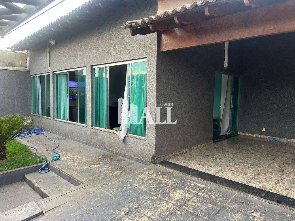 Casa para venda - Parque São Miguel São José do Rio Preto - 3 dorms