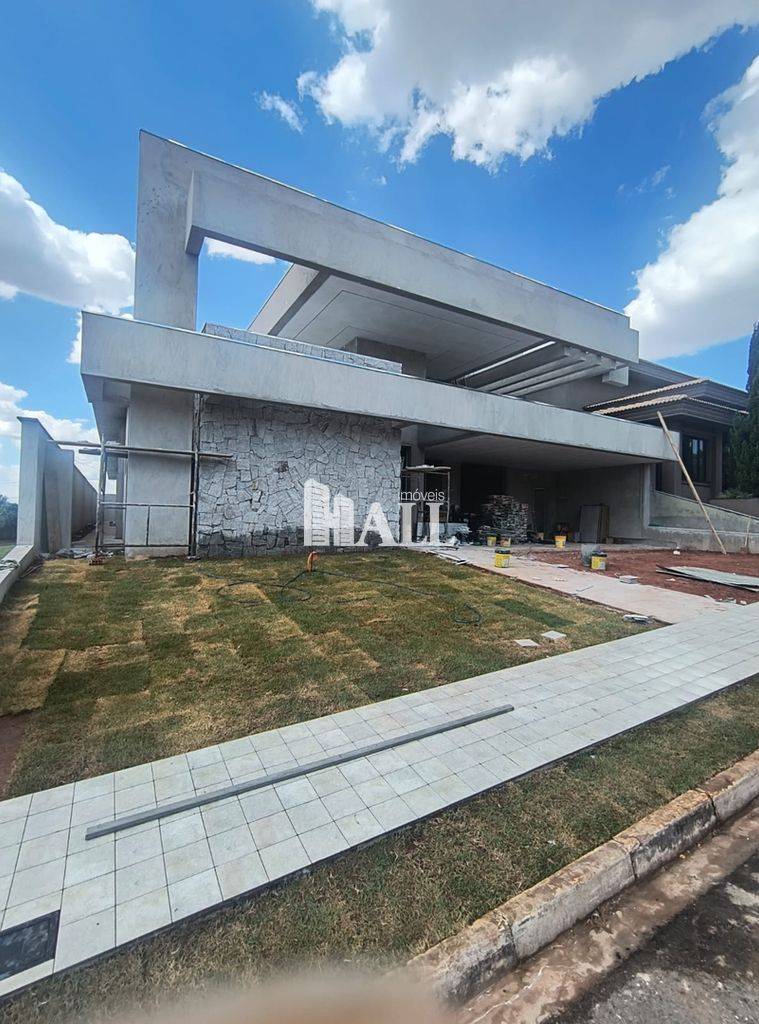 Casa em condomínio para venda -   - 4 dorms