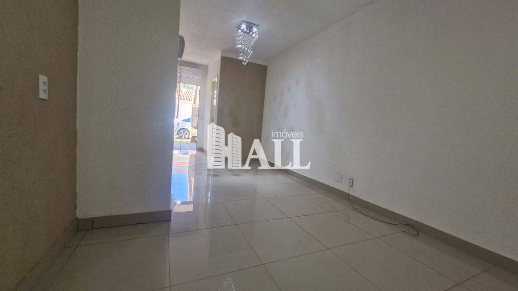 Casa em condomínio para venda -   - 2 dorms