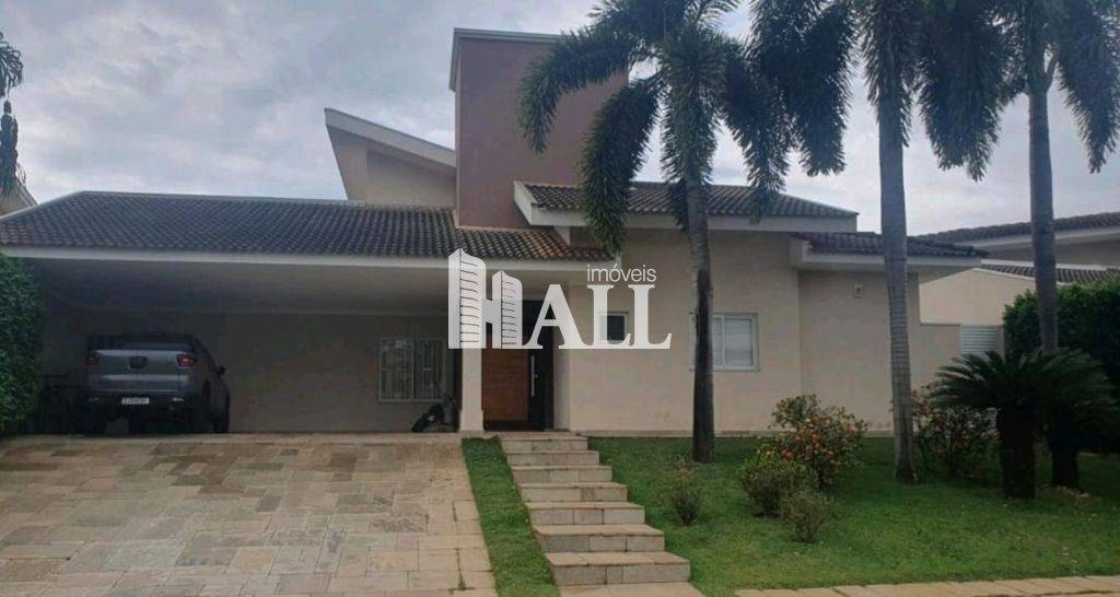Casa em condomínio para venda -   - 3 dorms